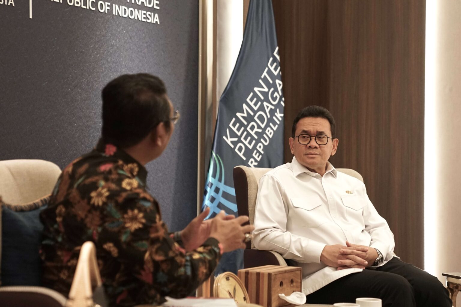 Jajaran manajemen Foodmedia PT Asia Kreasi Mandiri bersama Kementerian Perdagangan